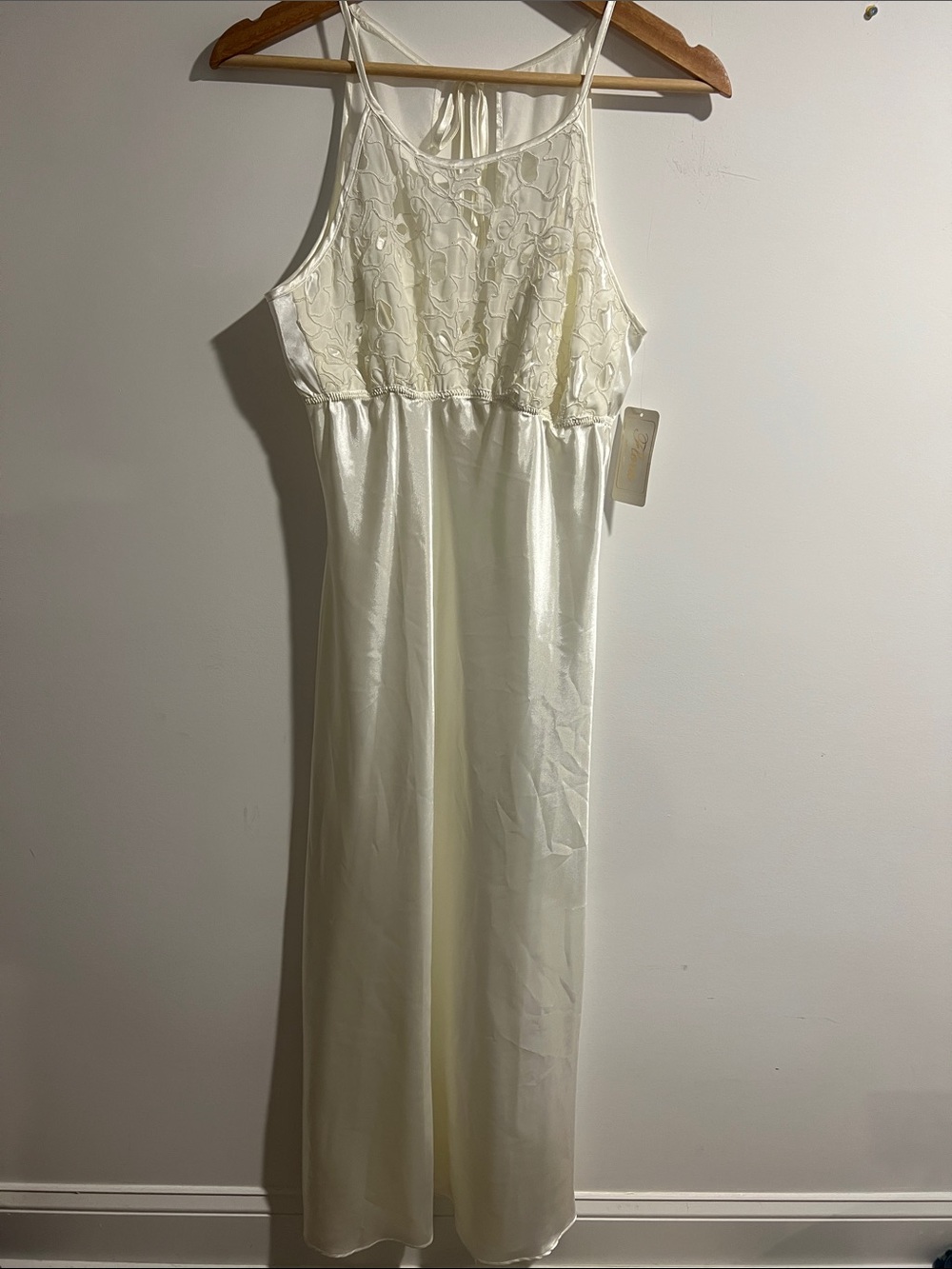 Flora Nikrooz Cream Lace Bodice Maxi Nightgown & Robe Size Small NWT
